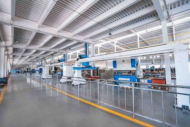 Jiangsu Jufeng Machinery Manufacturing Co., LTD lini produksi pabrikan