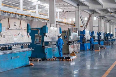 Jiangsu Jufeng Machinery Manufacturing Co., LTD lini produksi pabrikan