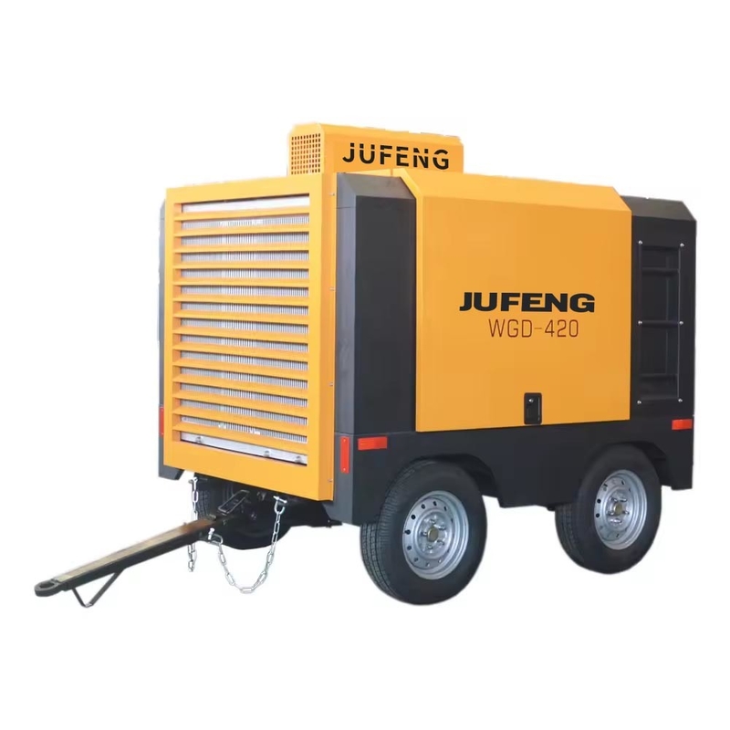 420 Cfm Kompresor Udara Sekrup Mobil Diesel 10 - 12 Bar Tekanan Kerja